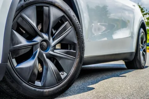 More photos of 2024 Tesla Model Y Long Range at Grand Hyundai of Canton, GA