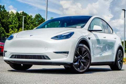 White 2024 Tesla Model Y Long Range for sale in Canton, GA