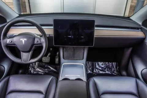 More photos of 2021 Tesla Model Y Long Range at Grand Hyundai of Canton, GA