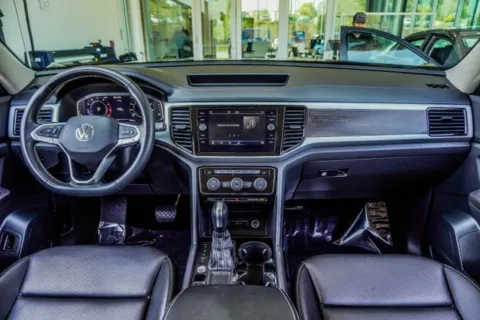 More photos of 2022 Volkswagen Atlas 3.6L V6 SE w/Technology at Grand Hyundai of Canton, GA