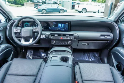 More photos of 2027 Hyundai Palisade Hybrid SEL Premium at Grand Hyundai of Canton, GA