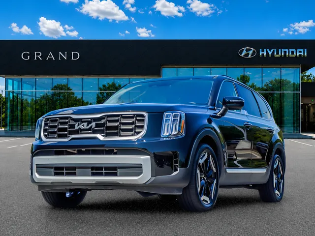 Black 2025 Kia Telluride S for sale in Canton, GA