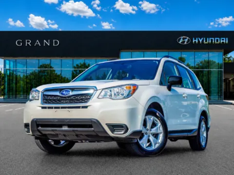White 2016 Subaru Forester 2.5i for sale in Canton, GA