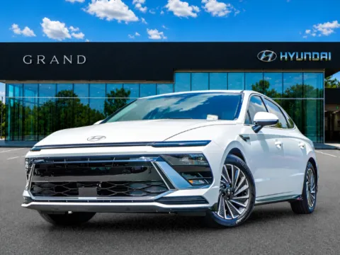 Photos of 2025 Hyundai Sonata Hybrid SEL for sale in Canton, GA at Grand Hyundai of Canton