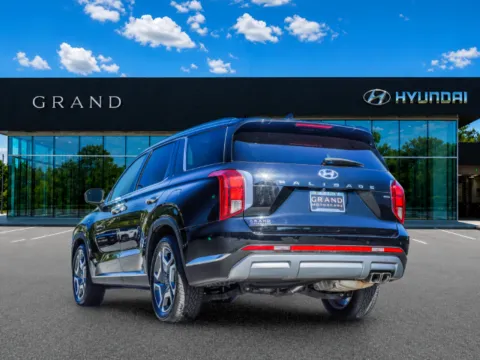 More photos of 2024 Hyundai Palisade Limited at Grand Hyundai of Canton, GA