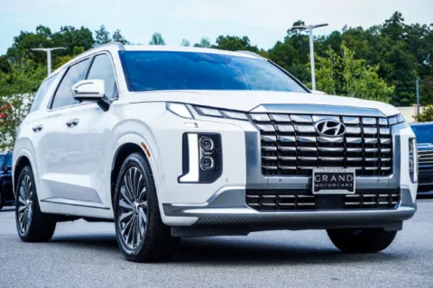 More photos of 2024 Hyundai Palisade Calligraphy at Grand Hyundai of Canton, GA