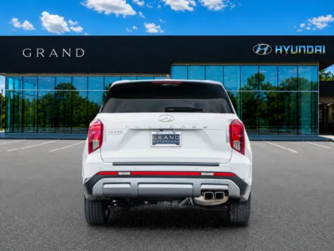 More photos of 2023 Hyundai Palisade Limited at Grand Hyundai of Canton, GA