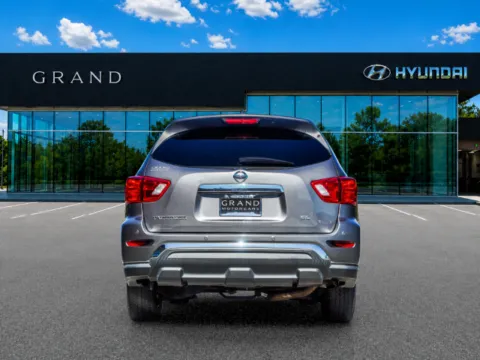 More photos of 2019 Nissan Pathfinder SL at Grand Hyundai of Canton, GA