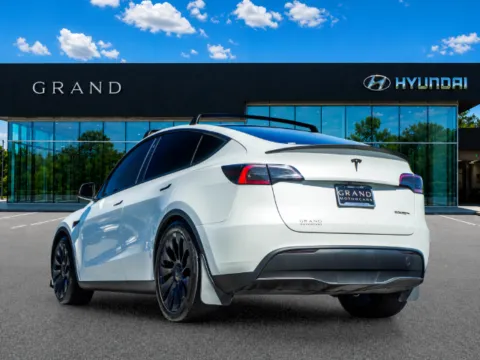 More photos of 2022 Tesla Model Y Performance at Grand Hyundai of Canton, GA