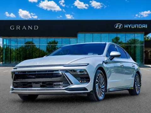 Photos of 2025 Hyundai Sonata Hybrid SEL for sale in Canton, GA at Grand Hyundai of Canton