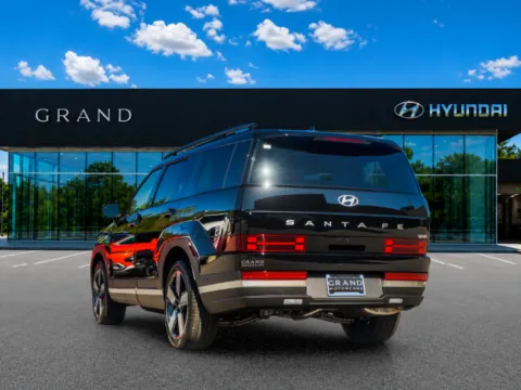 More photos of 2027 Hyundai Santa Fe Hybrid Limited at Grand Hyundai of Canton, GA