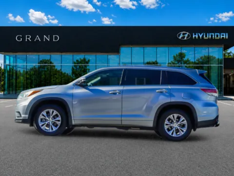 Another view of 2015 Toyota Highlander XLE V6 for sale in Canton, GA at Grand Hyundai of Canton