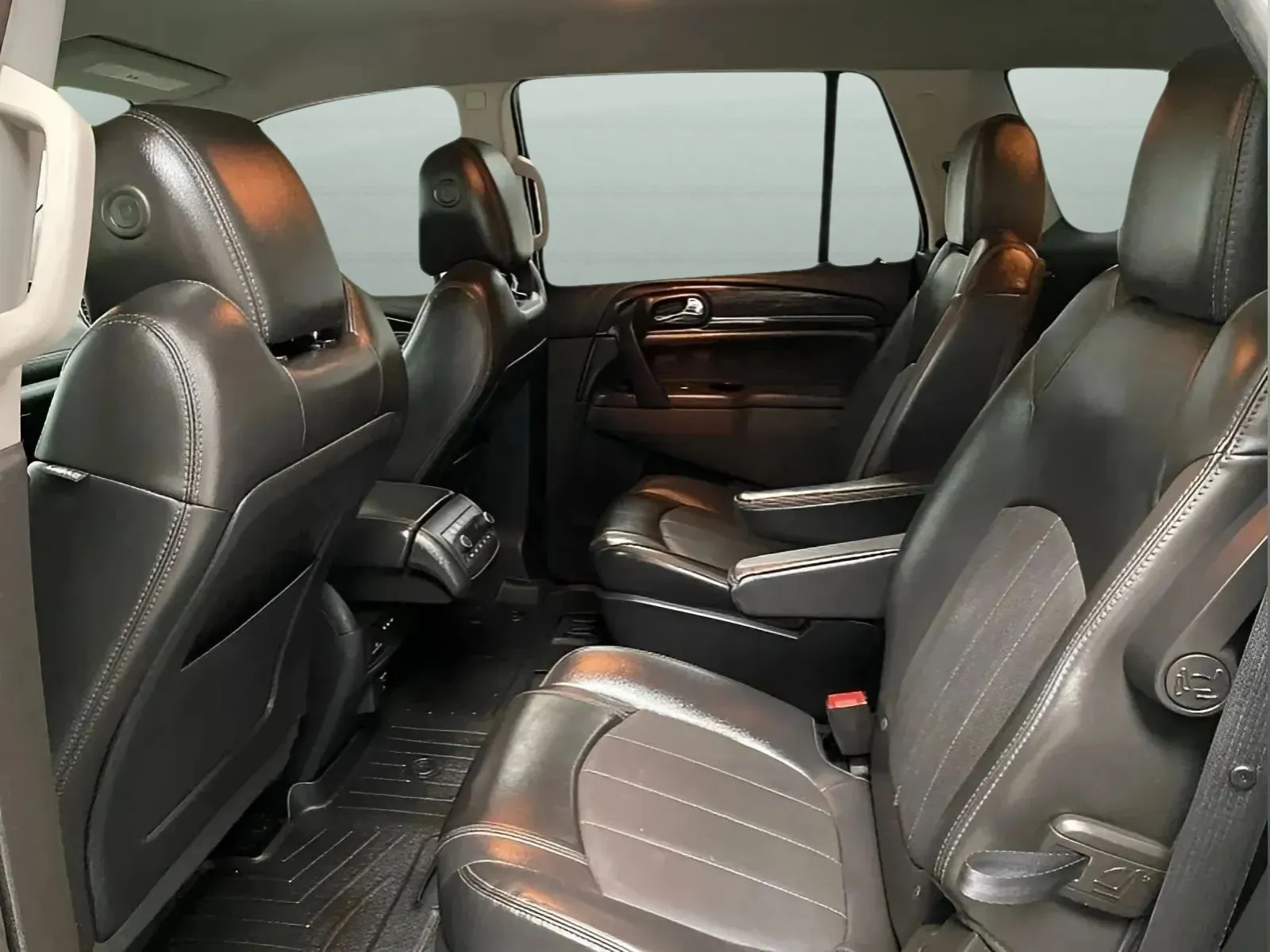 2016 Buick Enclave Premium - Photo 11