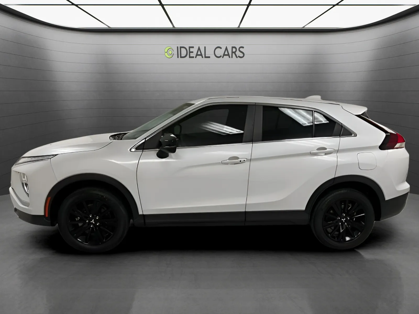 2024 Mitsubishi Eclipse Cross LE - Photo 8