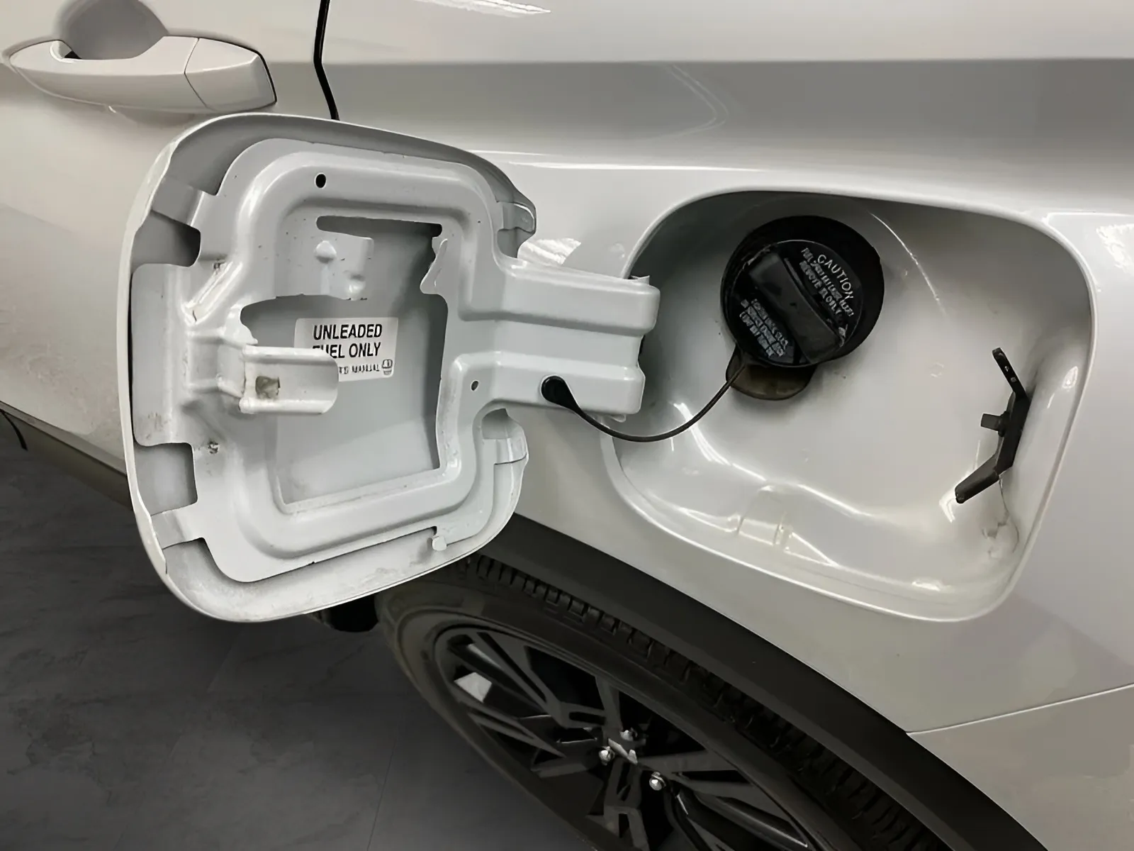 2024 Mitsubishi Eclipse Cross LE - Photo 25
