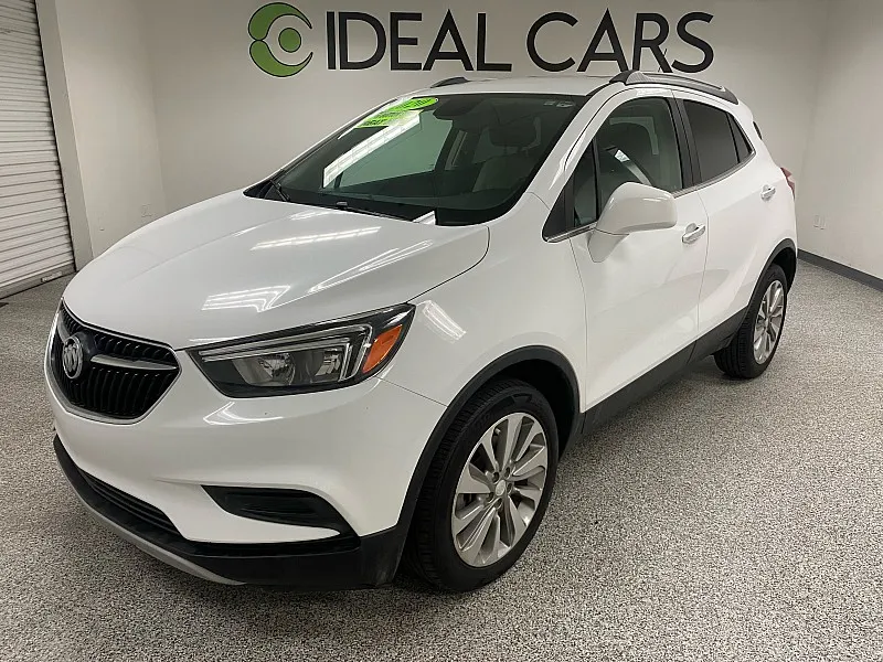 White 2020 Buick Encore 4d SUV FWD Preferred for sale in Mesa, AZ