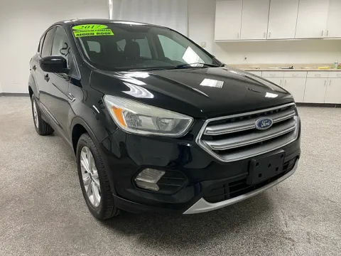 Another view of 2017 Ford Escape 4d SUV 4WD SE for sale in Mesa, AZ at Ideal Cars Service Center