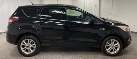 More photos of 2017 Ford Escape 4d SUV 4WD SE at Ideal Cars Service Center, AZ