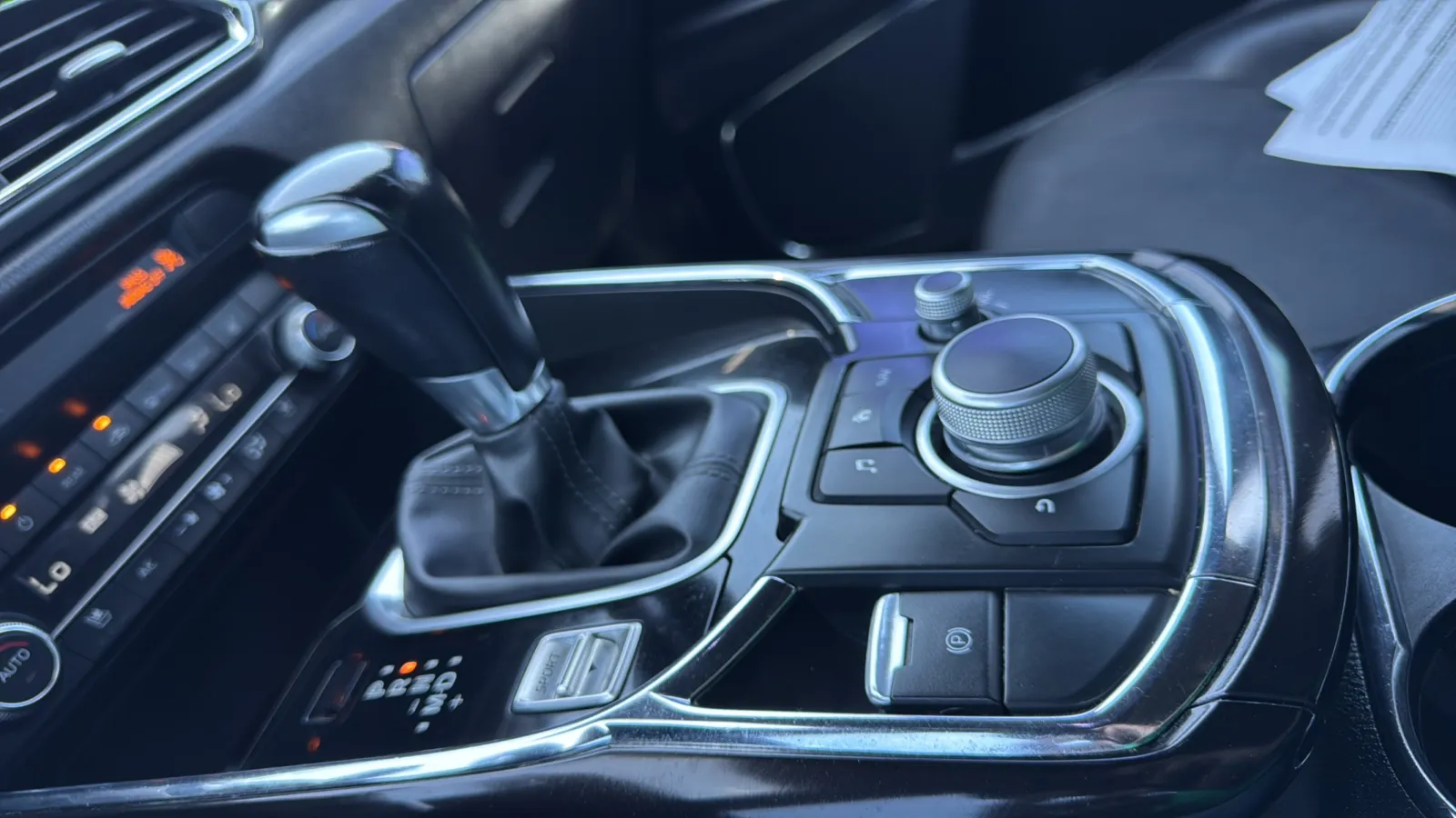 Mazda CX-9 photo 17
