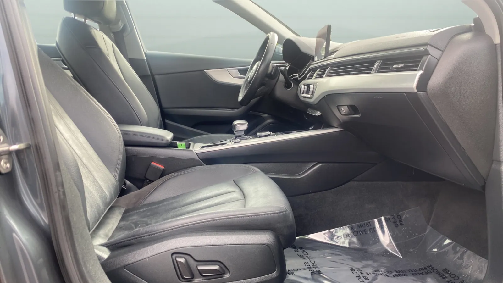 2017 Audi A4 Premium - Photo 23
