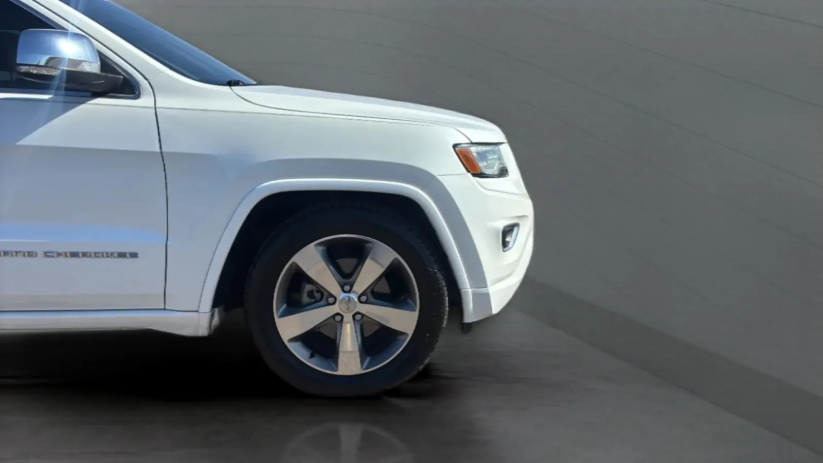 Jeep Grand Cherokee photo 21