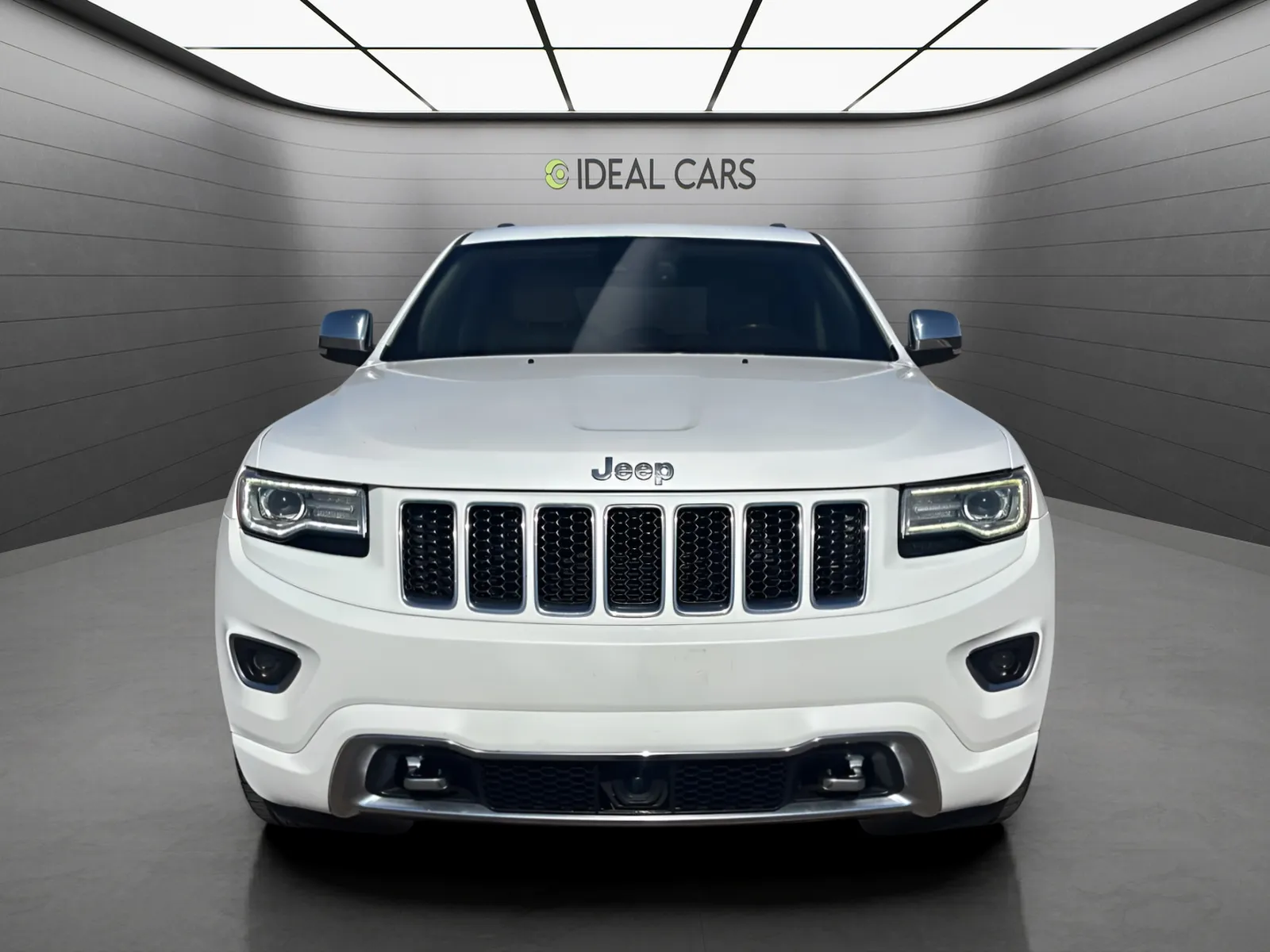 Jeep Grand Cherokee photo 2