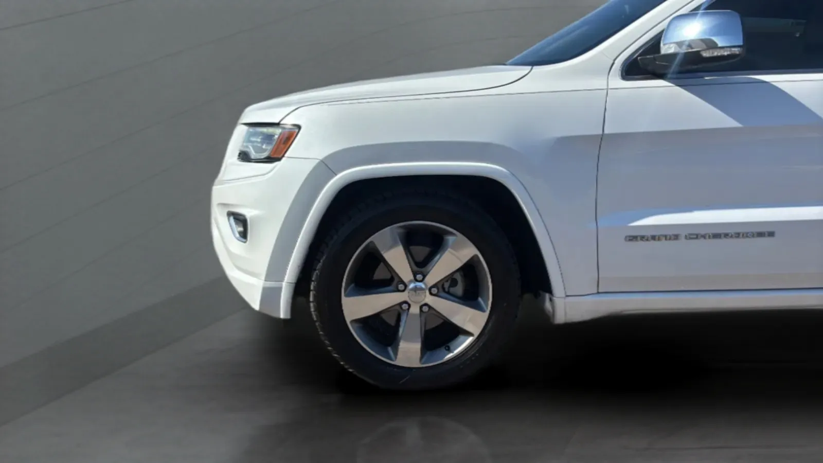 Jeep Grand Cherokee photo 22