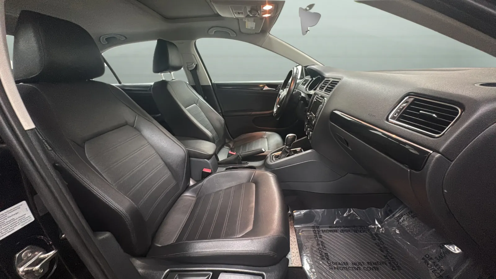 Volkswagen Jetta photo 24
