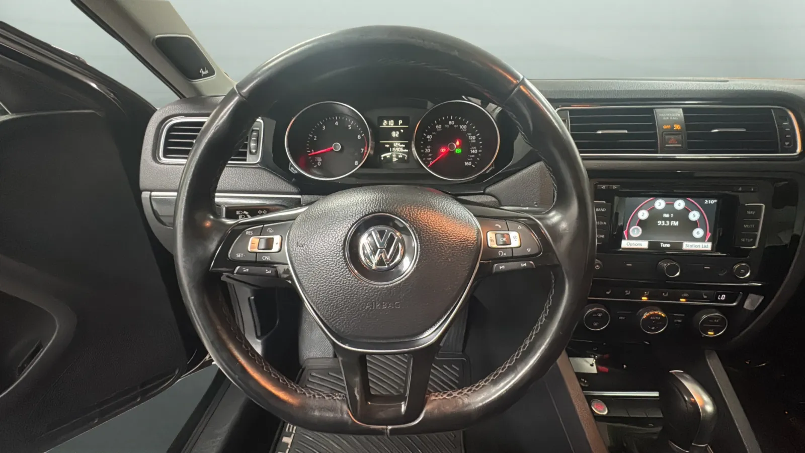 Volkswagen Jetta photo 21