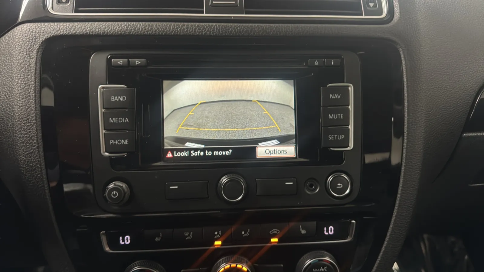Volkswagen Jetta photo 13