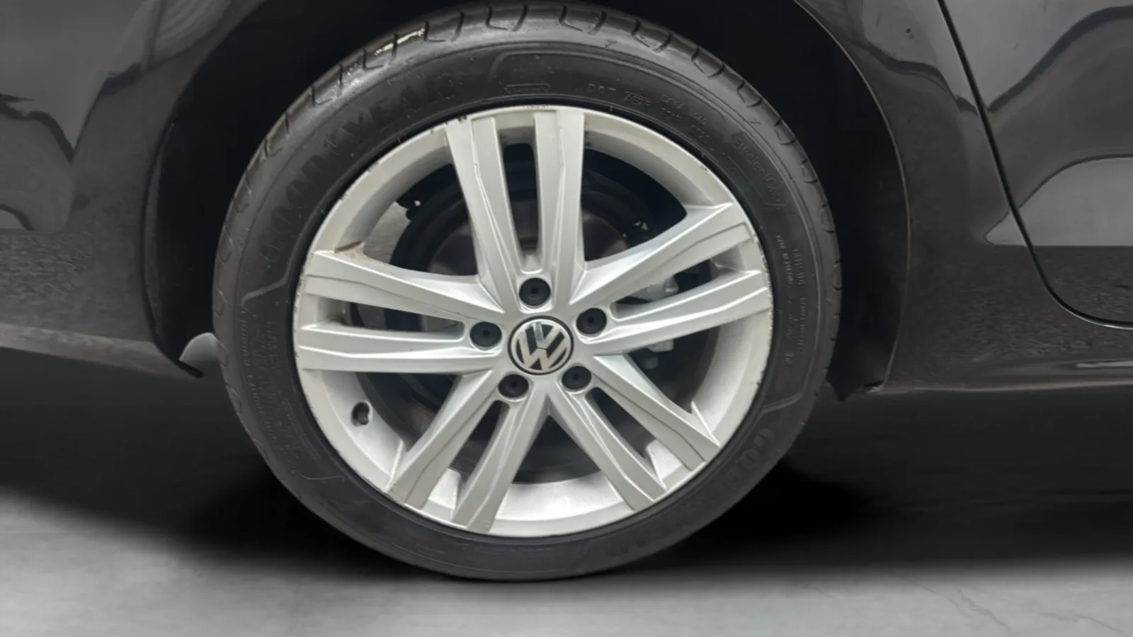 Volkswagen Jetta photo 32