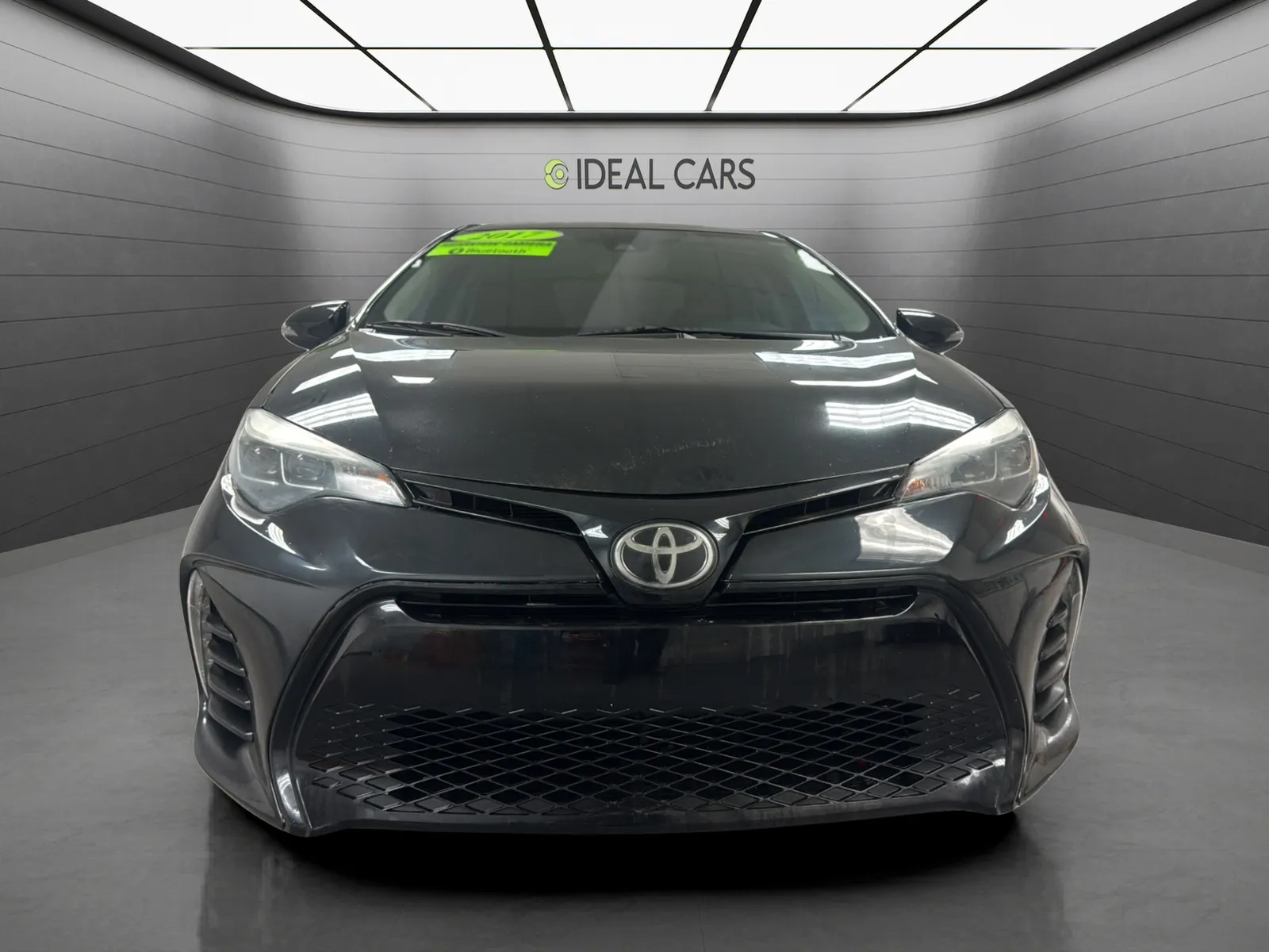 Toyota Corolla photo 2