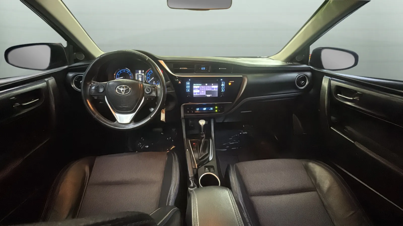 Toyota Corolla photo 9