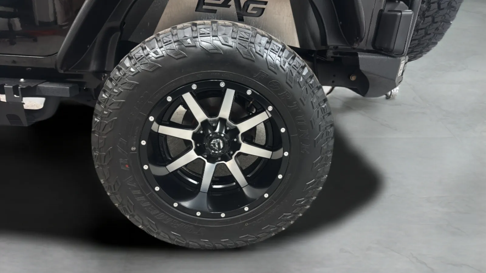 Jeep Wrangler photo 32