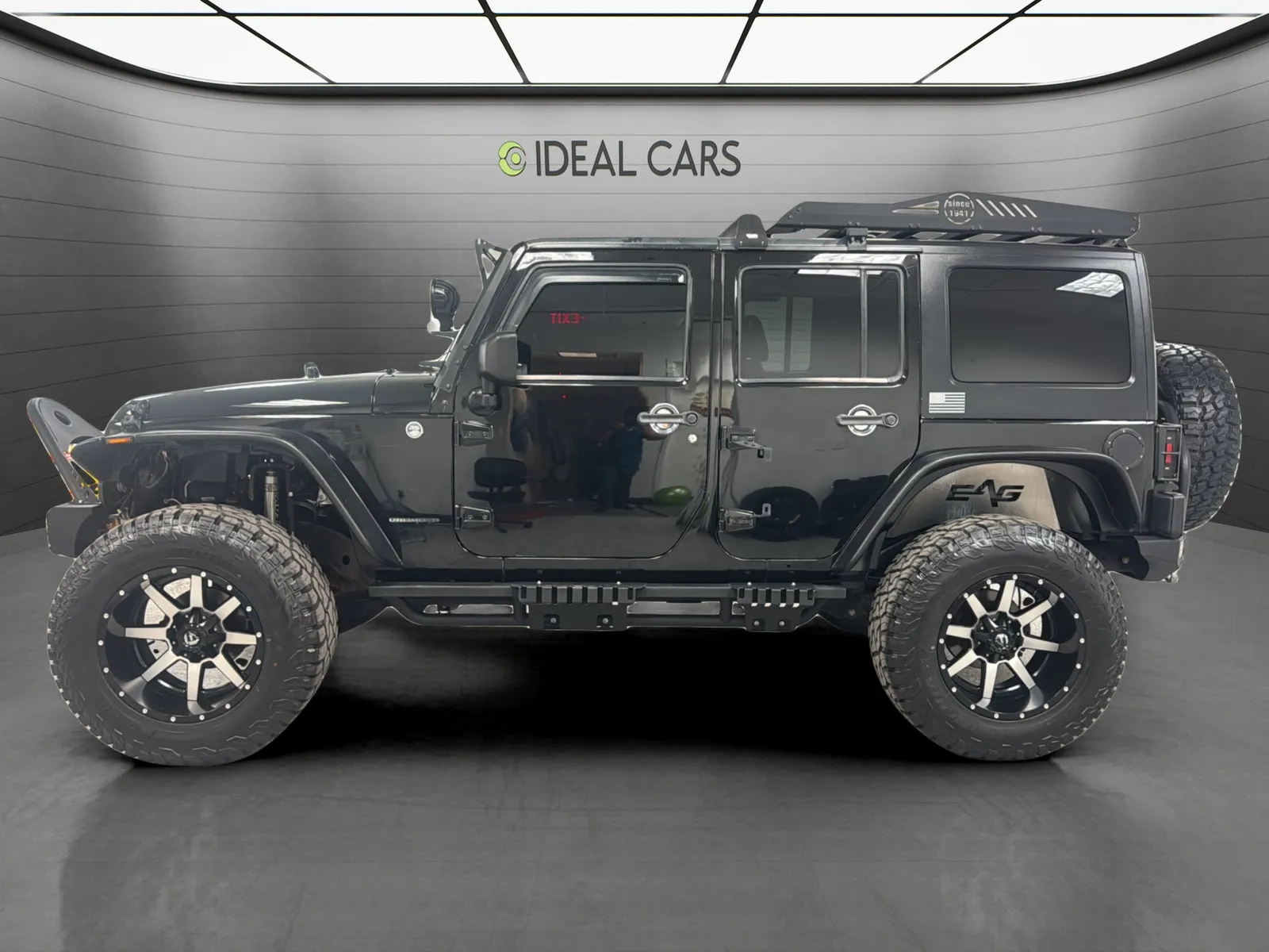 Jeep Wrangler photo 8
