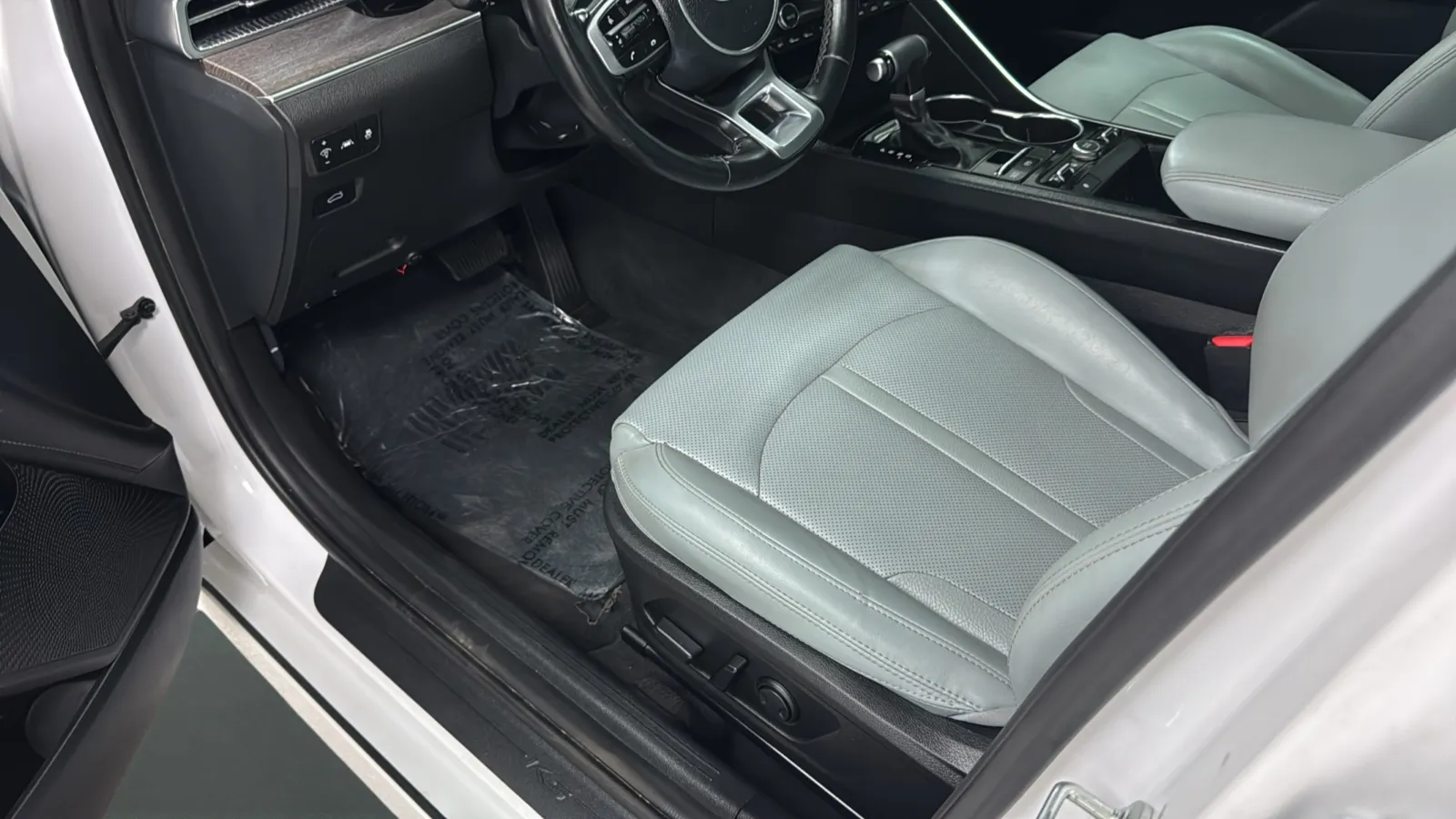 Kia K5 photo 23