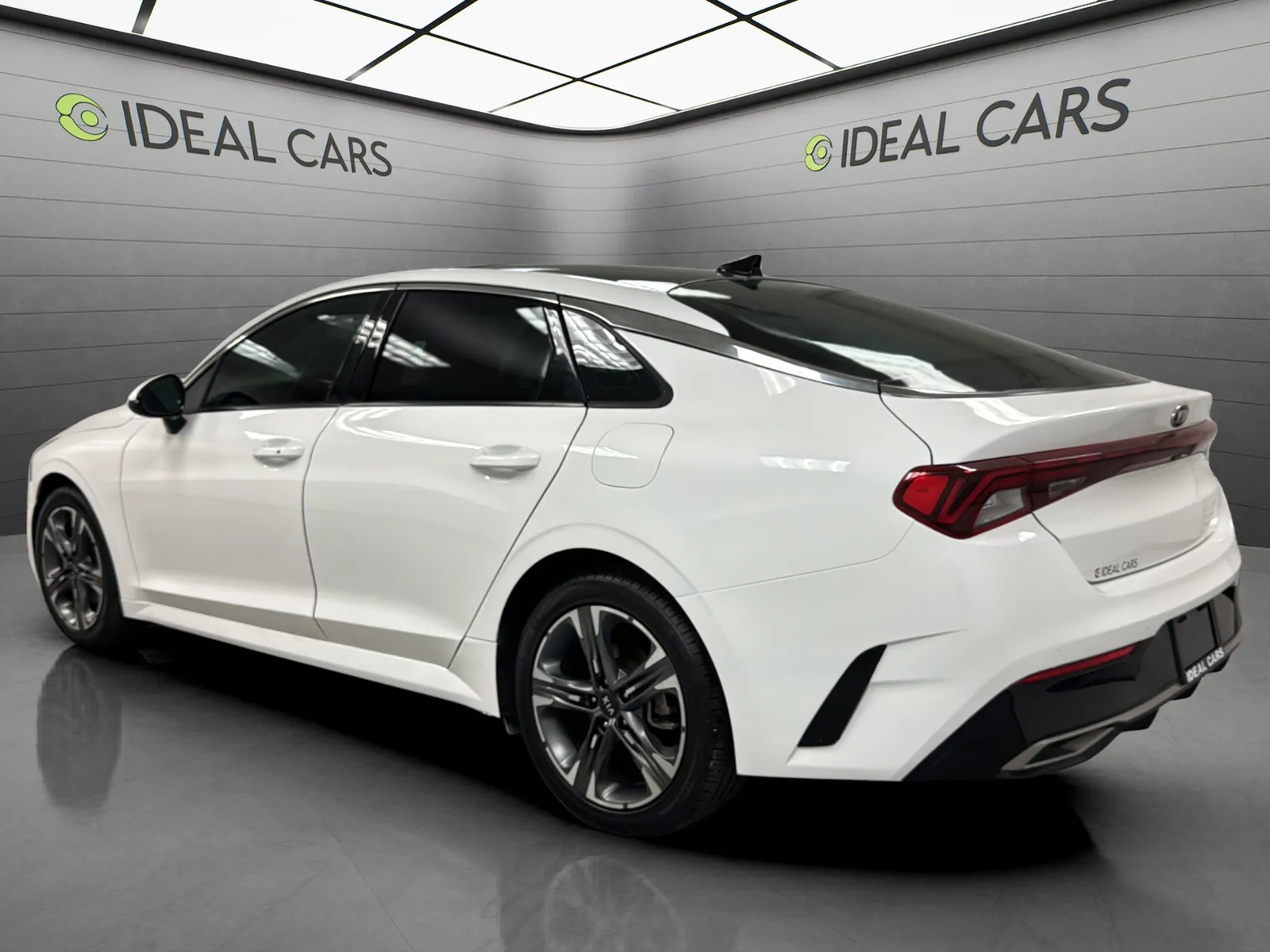 Kia K5 photo 7