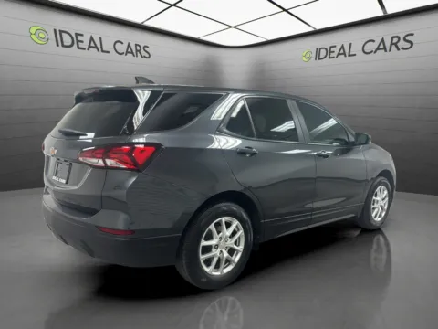 More photos of 2022 Chevrolet Equinox LS at Ideal Cars Service Center, AZ