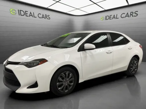 White 2018 Toyota Corolla LE for sale in Mesa, AZ