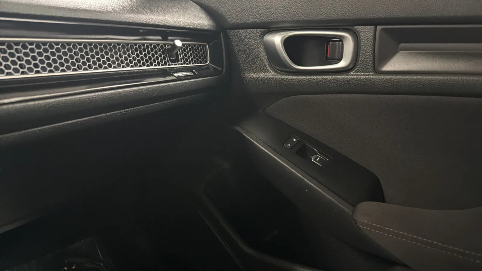 Honda Civic photo 16