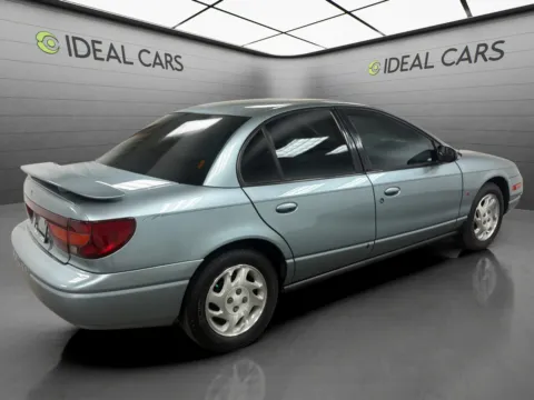 More photos of 2002 Saturn S-Series SL2 at Ideal Cars Service Center, AZ