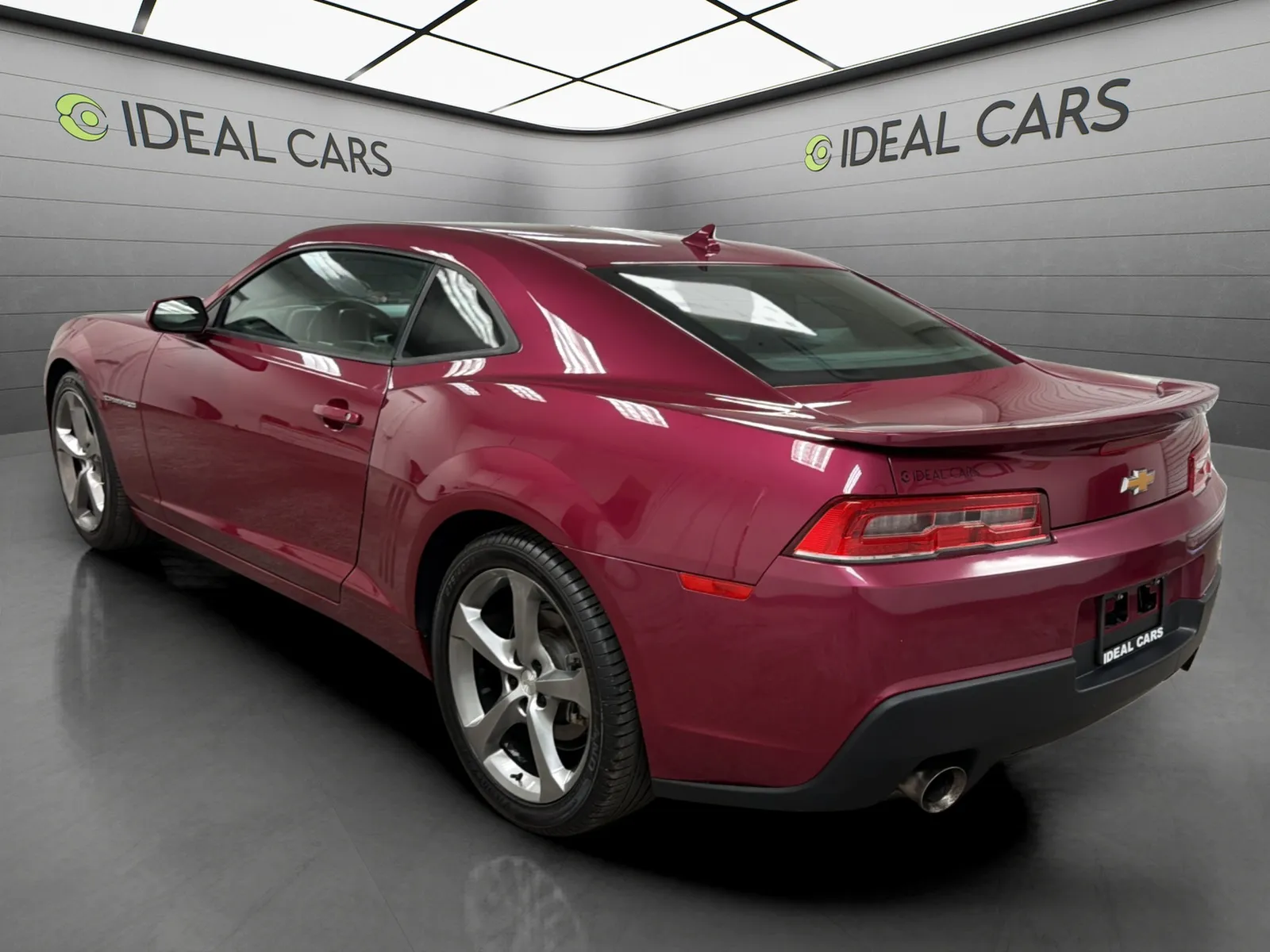 Chevrolet Camaro photo 3