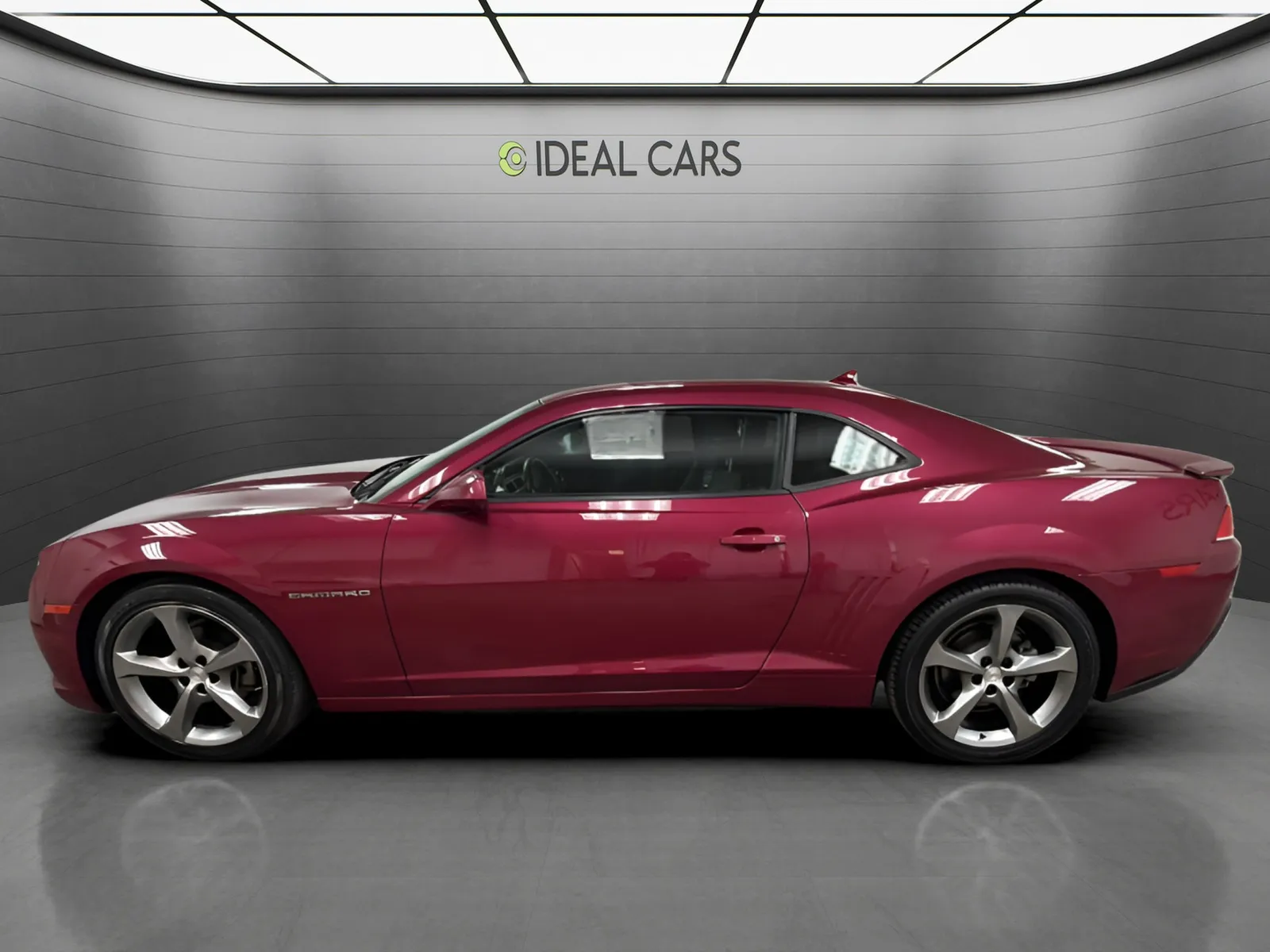 Chevrolet Camaro photo 2