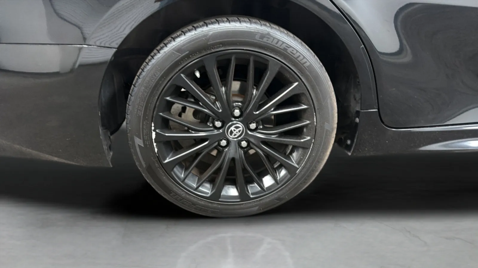 Toyota Camry photo 25