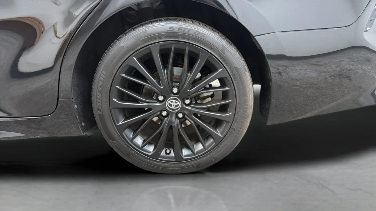 Toyota Camry photo 26