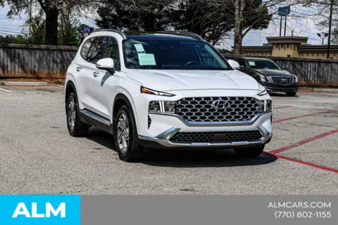 More photos of 2022 Hyundai Santa Fe SEL at ALM Nissan Newnan, GA
