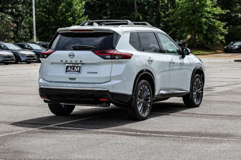 More photos of 2025 Nissan Rogue Platinum w/ Lifetime Powertrain Warranty at ALM Nissan Newnan, GA