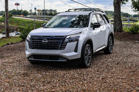 Another view of 2026 Nissan Pathfinder Platinum w/ Lifetime Powertrain Warranty for sale in Newnan, GA at ALM Nissan Newnan