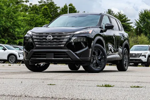 Photos of 2026 Nissan Rogue SV w/ Lifetime Powertrain Warranty for sale in Newnan, GA at ALM Nissan Newnan
