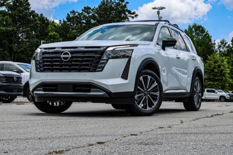 Photos of 2026 Nissan Pathfinder Platinum for sale in Newnan, GA at ALM Nissan Newnan